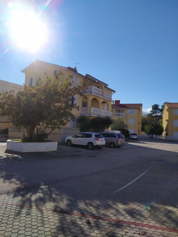 Apartman Moris Малинска Екстериор снимка