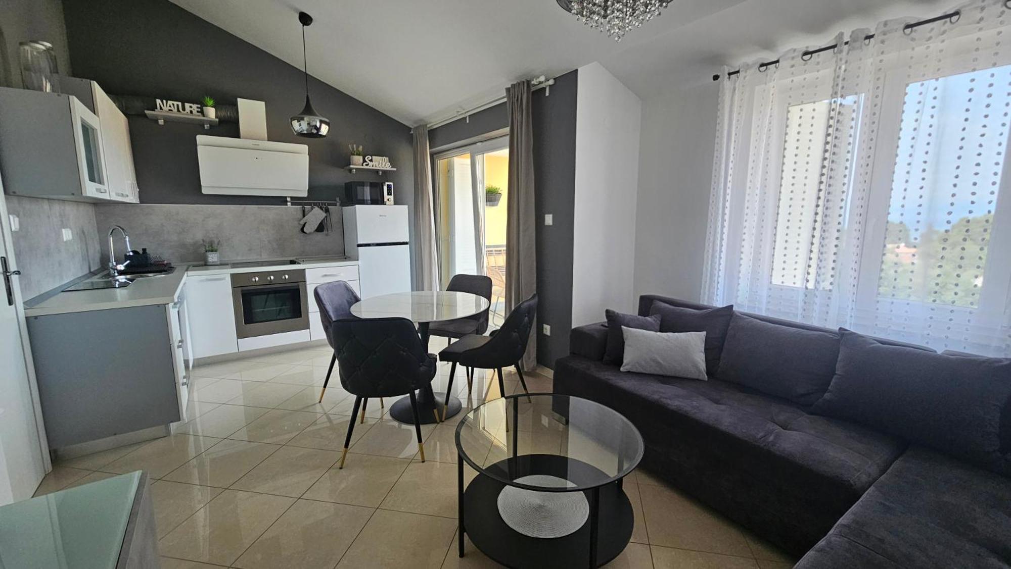 Apartman Moris Малинска Екстериор снимка
