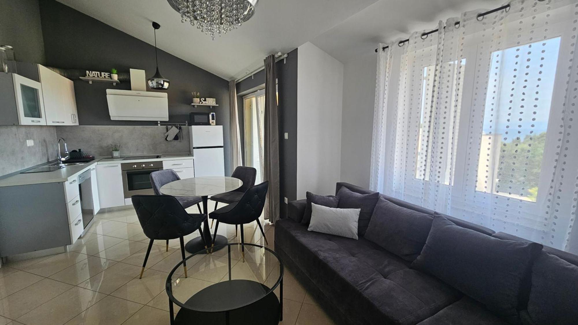 Apartman Moris Малинска Екстериор снимка